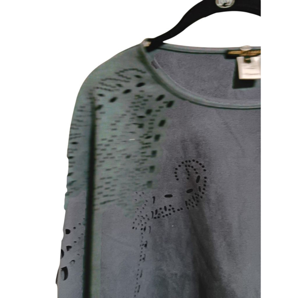 Alberto Makali Dark Gray Laser-Cut Poncho Wing Sleeve Faux Suede Top - Picture 2 of 10